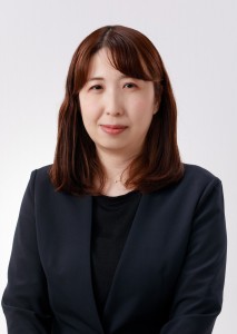 髙須加 仁美